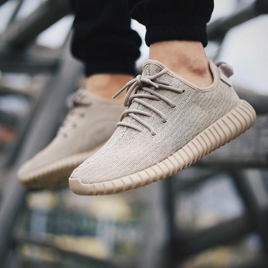 【获奖名单公布】 Yeezy 350 Boost ”Moonrock”