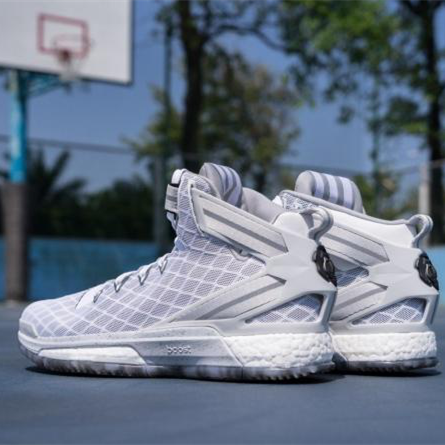 装备党|PLAYOFFS，穿上鞋，让我们与喜欢的MVP一同厮杀吧！