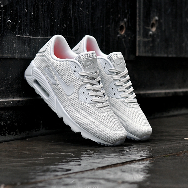 轻盈出众！Nike Air Max 90 Ultra BR