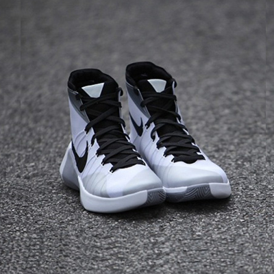 【装备党】跟着识货君唠唠嗑，实战你偏好哪一款