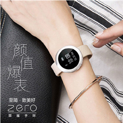 颜值爆表！华为 荣耀手环zero