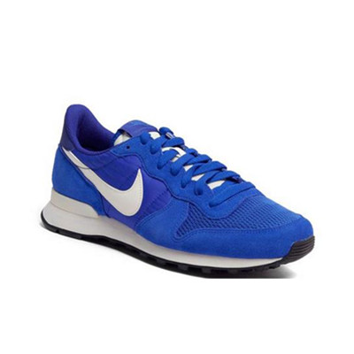 舒適輕便！NIKE INTERNATIONALIST復(fù)刻鞋828041-411