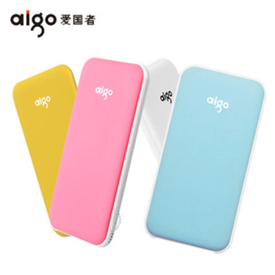 至轻至薄！Aigo/爱国者Tf100聚合物充电宝10000毫安