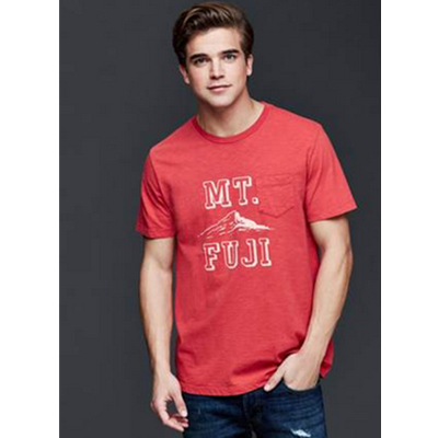 简约百搭！Gap世界著名峰系列印花单袋T恤200132