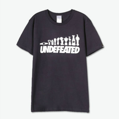 大牌好价！Undefeated 奖杯印花短袖T恤