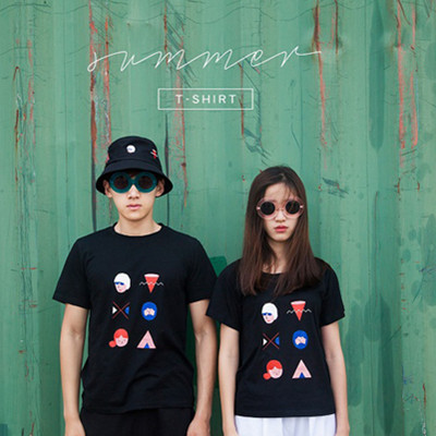 情侣款！YIZISTORE 印花纯棉T-人物几何