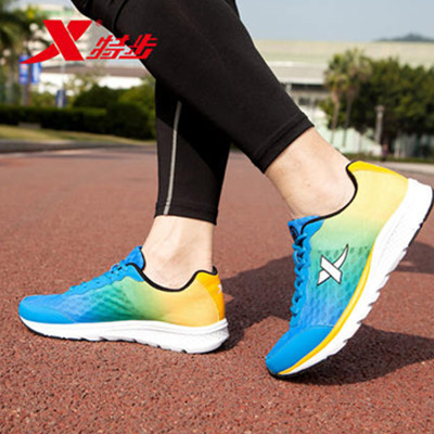 轻便透气！特步2016新款透气跑步鞋984219119232