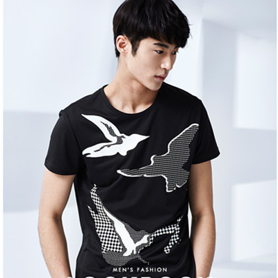 人文气息！GXG男士时尚黑底白花短袖T恤#52144104