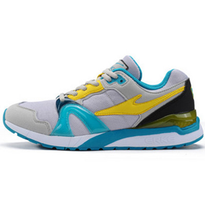 休闲时尚！鸿星尔克男子跑步鞋51116120029