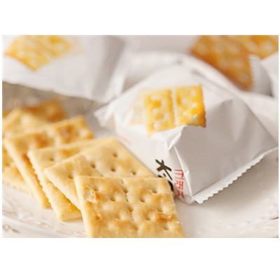 松脆好吃！crown可瑞安无蔗糖咸味苏打饼干56g*8