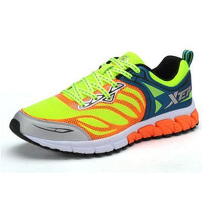 价格不错！特步男子跑步鞋984219119585