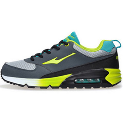 舒适透气！鸿星尔克男子跑鞋11115120152