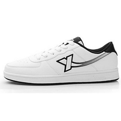 百搭单品！特步男子板鞋986119319777