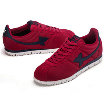 复古设计！特步时尚百搭休闲鞋985319323952