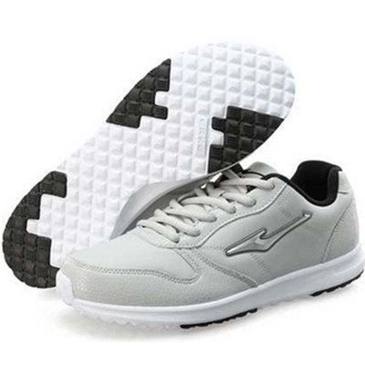 运动休闲！鸿星尔克板鞋11114420345