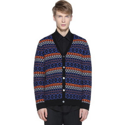 秋季时尚！TRENDIANO图案V领长袖针织开衫314403777P