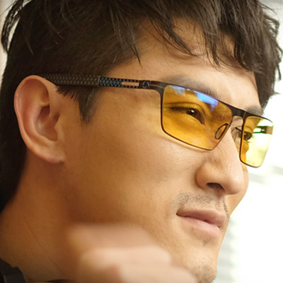 轻盈舒适！GUNNAR防辐射防蓝光Siege护目镜