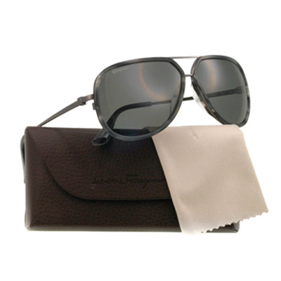 时尚有型！Salvatore Ferragamo 菲拉格慕 太阳镜