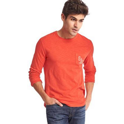 双11预售！Gap百搭圆领单贴袋套头长袖T恤353895