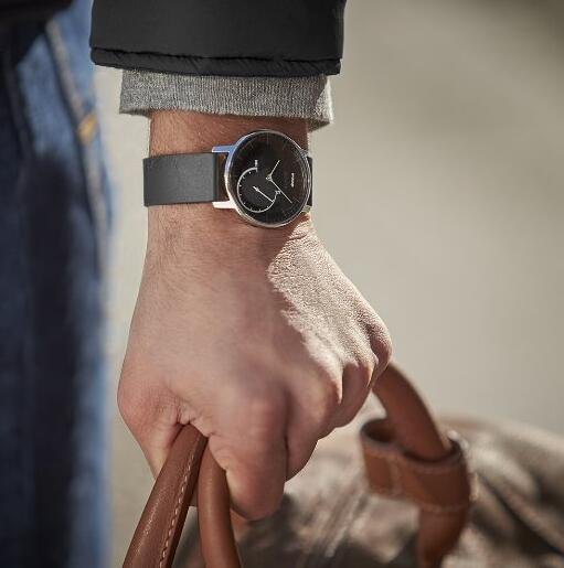 简约时尚！Withings Activite钢制智能手表