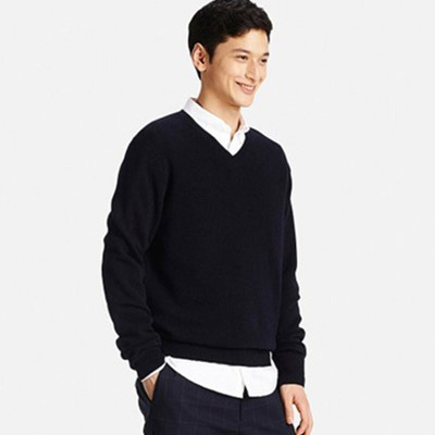 双11预售！UNIQLO优衣库羊仔毛V领针织衫(长袖)173220