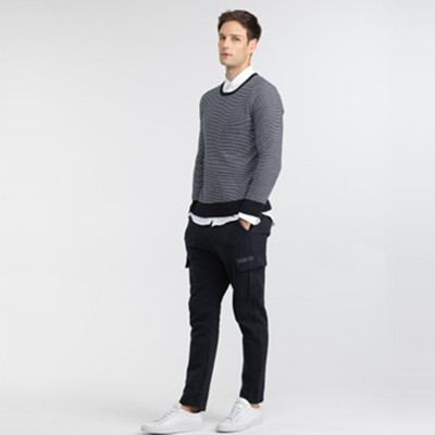 价格不错！佐丹奴男士圆领套头毛线衣93056615