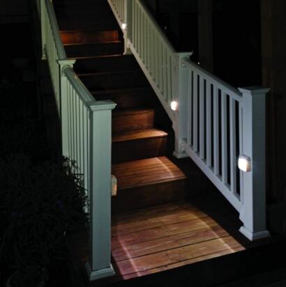 易于安装！Mr. Beams MB723 电池运动传感LED夜灯 3支装