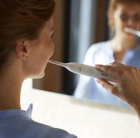 中亚海外购！飞利浦高端电动钻石牙刷HX8911/04