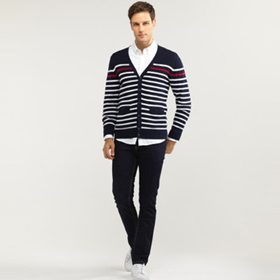 易穿易搭！佐丹奴男子条纹纯棉毛衣外套01056642