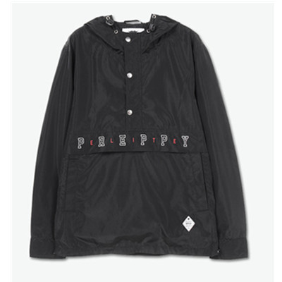 百搭有型！PREPPY ELITE 字母印花夹克