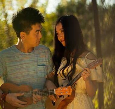 入门款！KAKA  23寸 单板尤克里里 小吉他