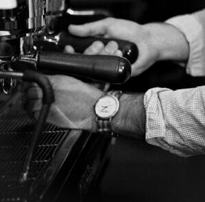 男女适用！SOUTH LANE 石英手表 911 瑞典品牌