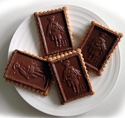 松脆香甜！LU黑巧克力饼干 150g *4