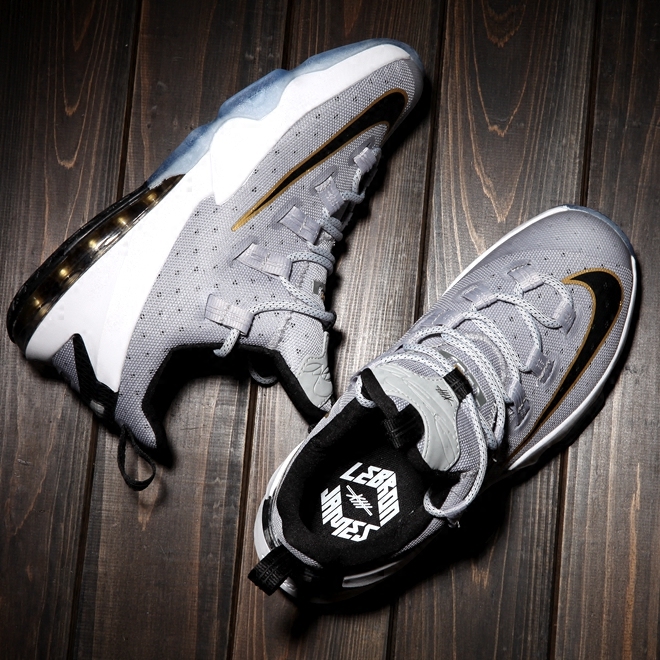 差价巨大！ LEBRON XIII LOW EP 灰白 831926-071