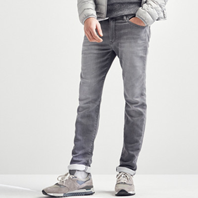 潮流单品！UNIQLO优衣库束脚修身牛仔裤172751