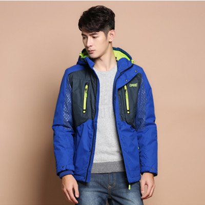 潮流十足！真维斯男士休闲连帽防风外套56-122016