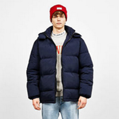 秋冬折扣！Bershka男士蓬松廓型充棉夹克06251552401