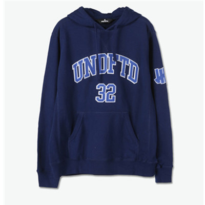 运动舒适！Undefeated 经典logo卫衣