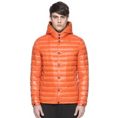 轻便保暖！TRENDIANO休闲保暖连帽长袖纯色羽绒外套3151330230