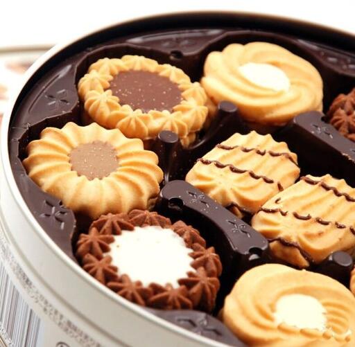 日本进口！波路梦 布尔本曲奇饼干听装什锦口味317g