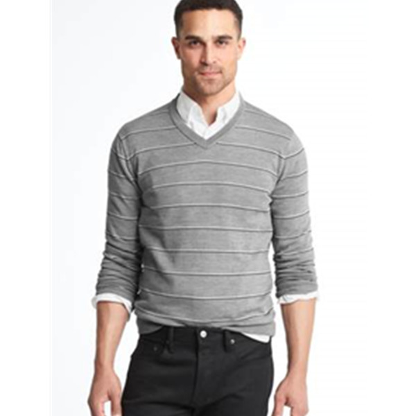 经典条纹！Gap美利奴羊毛经典条纹V领毛衣324104 W2
