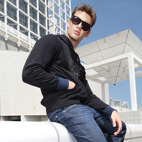 女王节好价！Lee黑色口袋刺绣长袖卫衣外套L162451SWK11