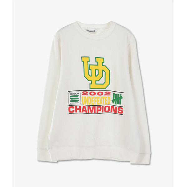 百搭单品！Undefeated 字母图案印花卫衣