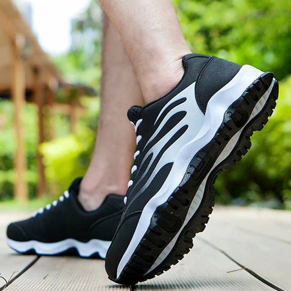 轻盈透气！特步网面跑步鞋986419119693