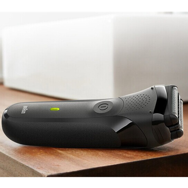 干爽剃须！BRAUN博朗电动剃须刀3系300