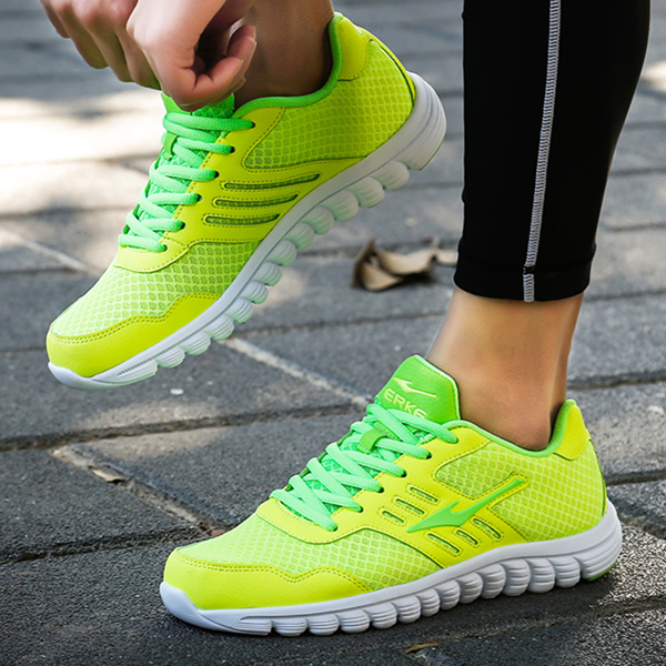 经典百搭！鸿星尔克男鞋慢跑鞋11115103339