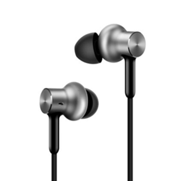 米粉盛典！小米圈铁耳机 Pro 通用有线运动音乐降噪