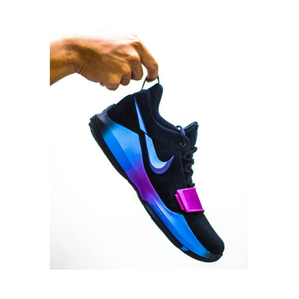 您订阅期望价匹配到一条Nike PG1的报价信息