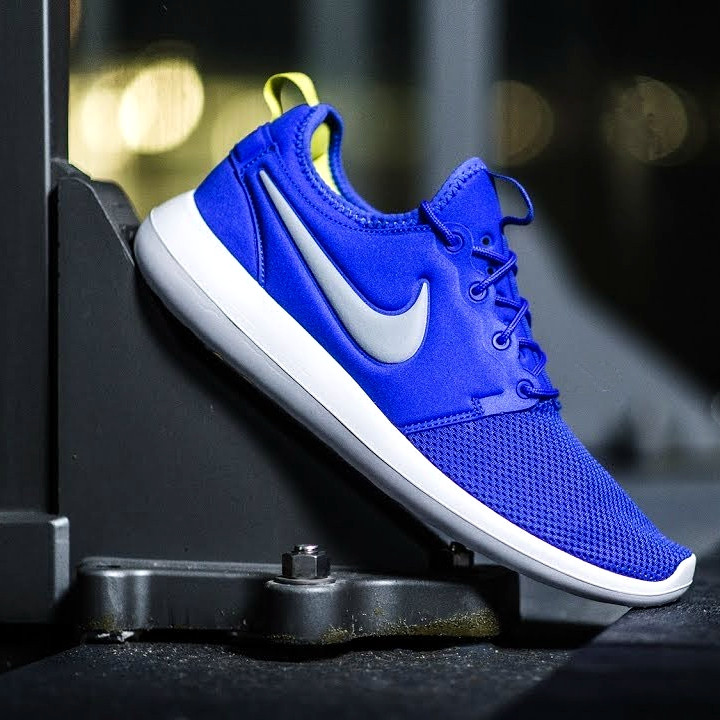 尽享舒适！Nike Roshe Two