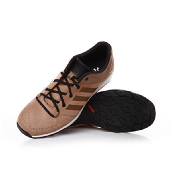 618狂欢！阿迪达斯男子户外越野鞋新款越野跑鞋B35243